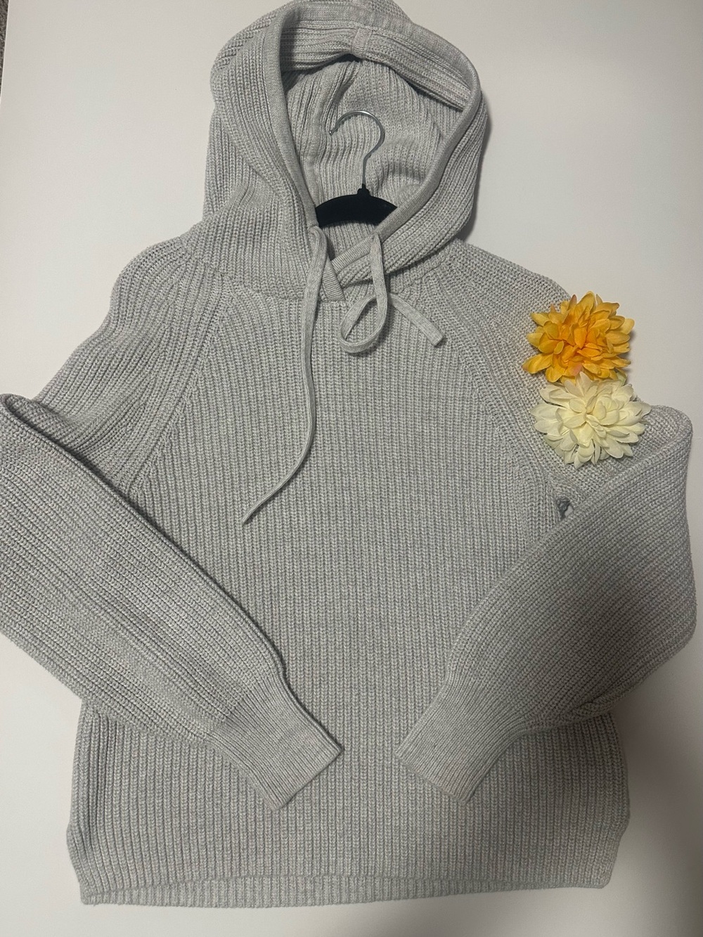 GAP Light Gray Ribbed Hooded Sweater